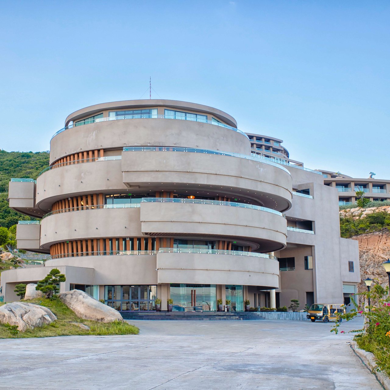 Thiền viện Ohana village