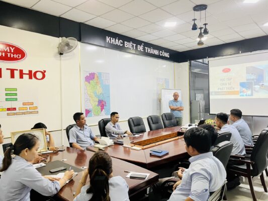 HỌC TẬP - CHIA SẺ - PHÁT TRIỂN