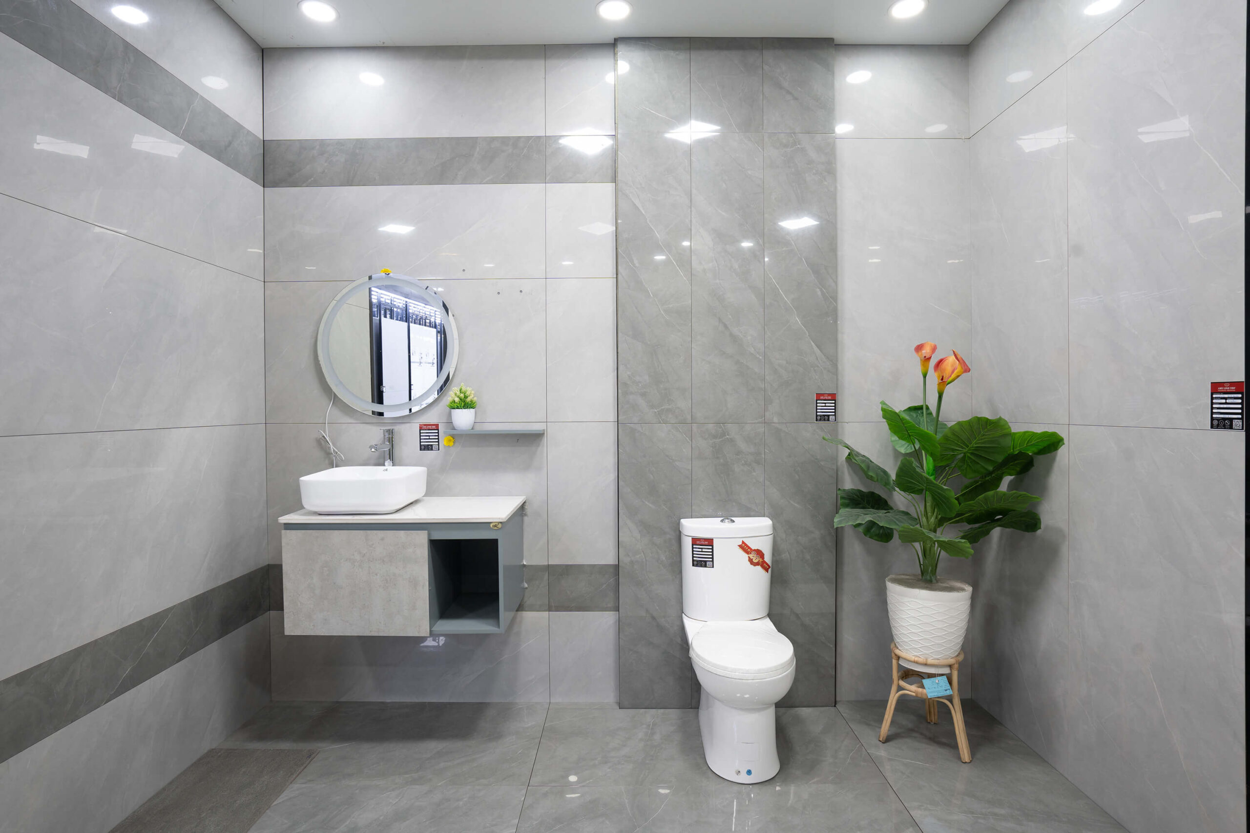 Thiết Bị Vệ Sinh, bàn cầu Caesar Tại Quy Nhơn